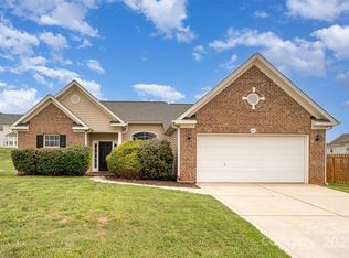 6849 Blake Brook Dr, Concord, NC 28025