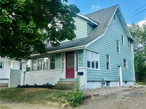 2001 13th St SW, Akron, OH 44314