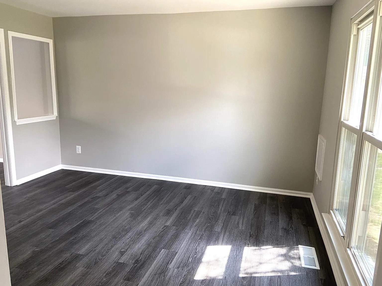 3 bed, 3.5 bath, 1760 sqft, $2,750 — Photo 3