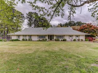 225 Flushing Cv, Hernando, MS 38632