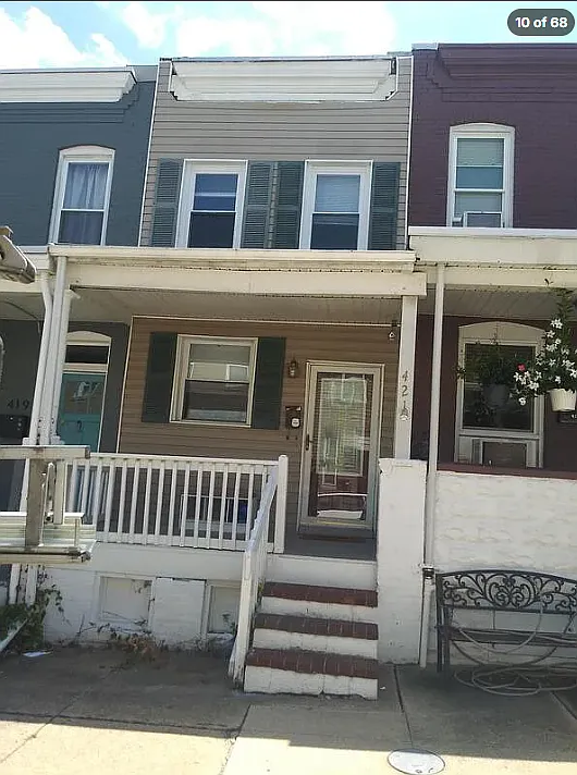 2 bed, 1.0 bath, 720 sqft, $1,800 — Photo 1