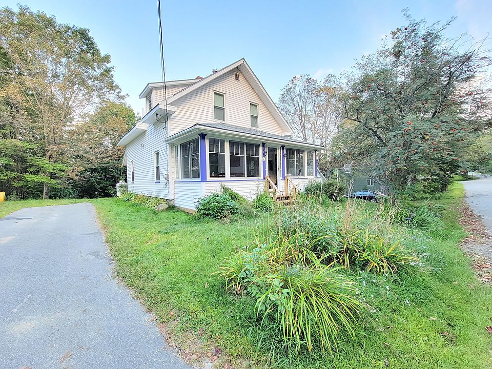1st image of 7 Stockford Avenue N