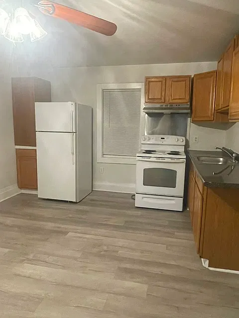1 bed, 700 sqft, $1,075 — Photo 2