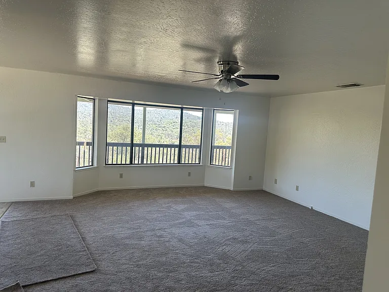 44966 Person Loop S — Photo 4