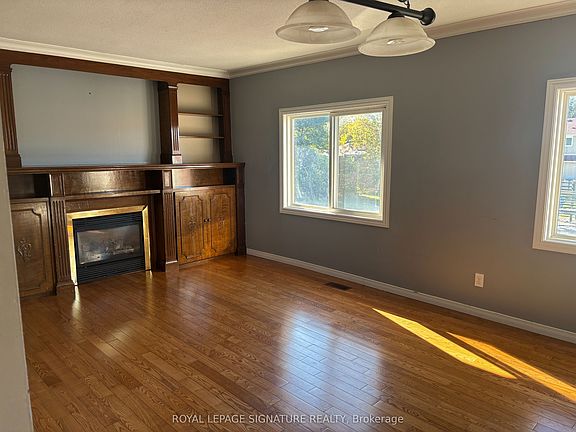 4th image of 232 Barton St