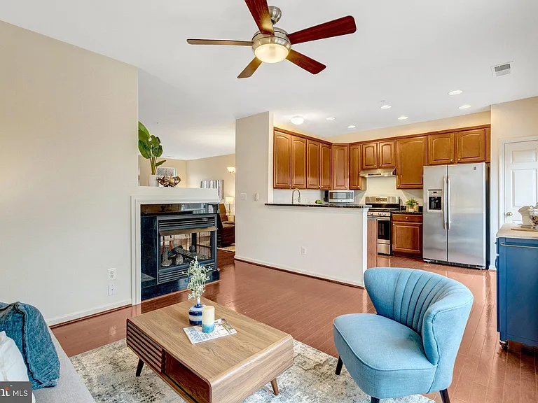 4479 Beacon Grove Cir #B — Photo 12