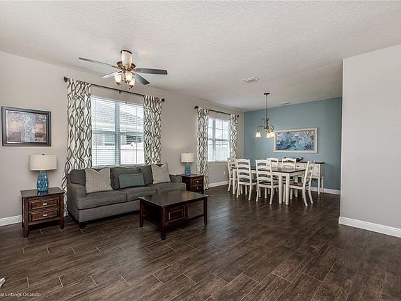 3rd image of 948 Bighorn St