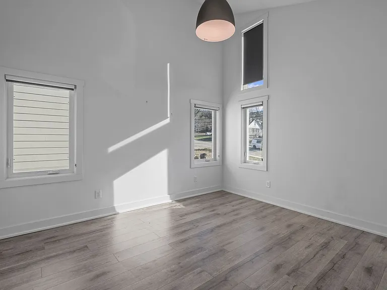 1811 Cahal Ave — Photo 17