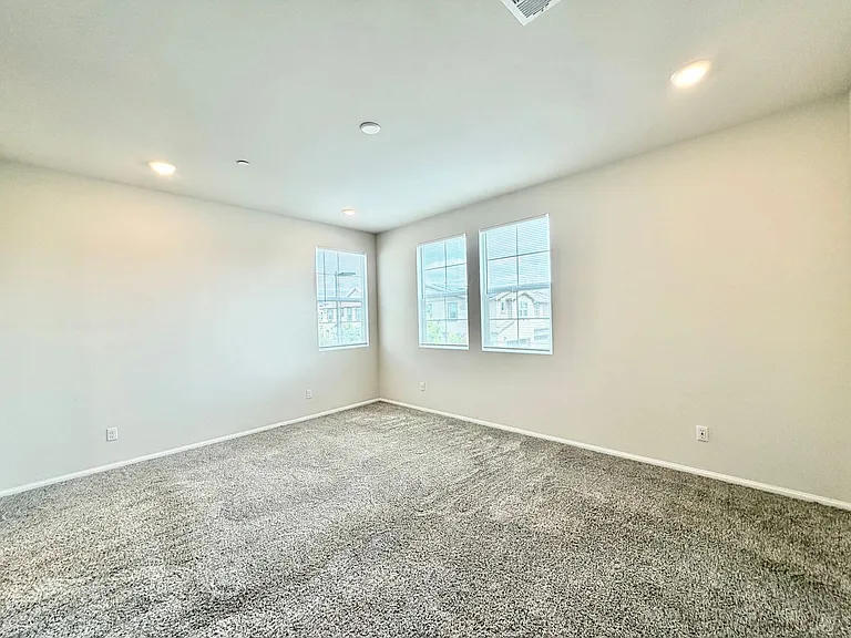 40617 Birchfield Dr — Photo 20