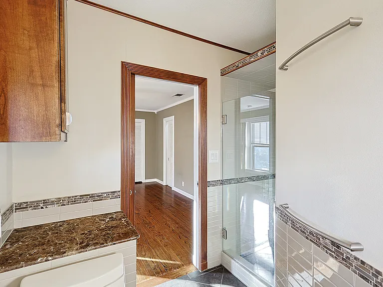 4317 Pershing Ave — Photo 10