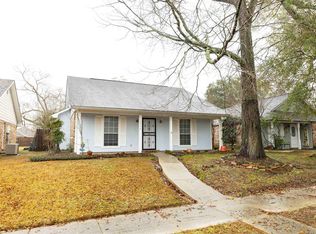 3742 Byrd Dr, Baton Rouge, LA 70814