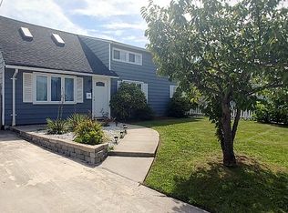 93 Poplar St, Carteret, NJ