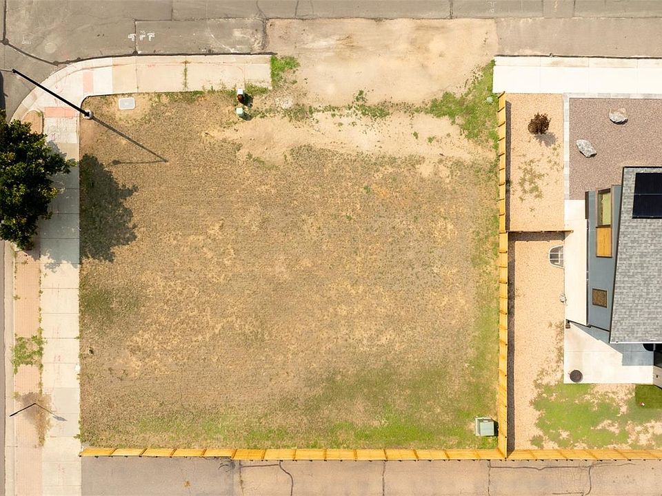 1st image of 6015 W 40th Avenue