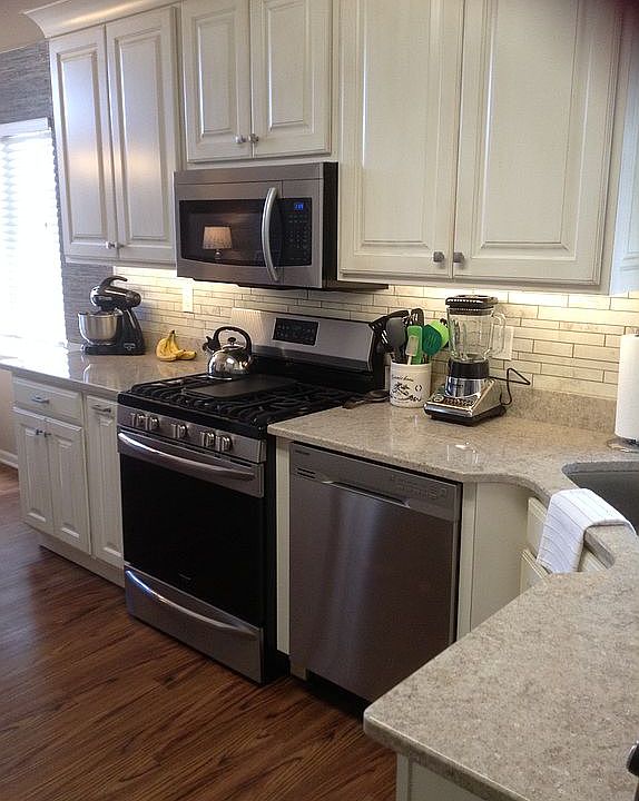 1st image of 500 S Edwards Blvd