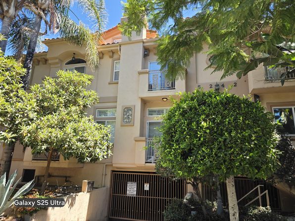 5242 N Vesper Ave #8