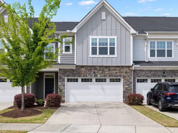 1017 Benay Rd, Morrisville, NC 27560