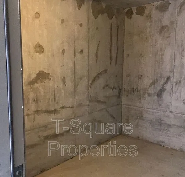 9505 NE 180th St #102 — Photo 13