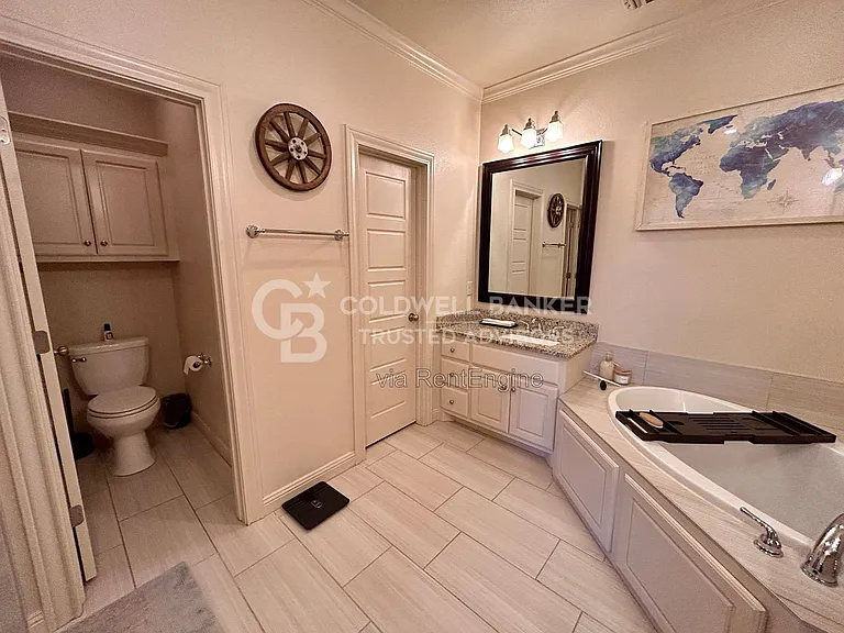 10317 Vernon Dr — Photo 13
