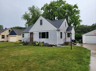 769 Lovell Ave W, Saint Paul, MN 55113