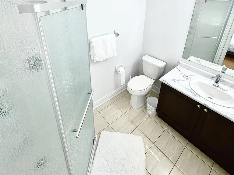 43 Madelaine Dr #4 — Photo 12
