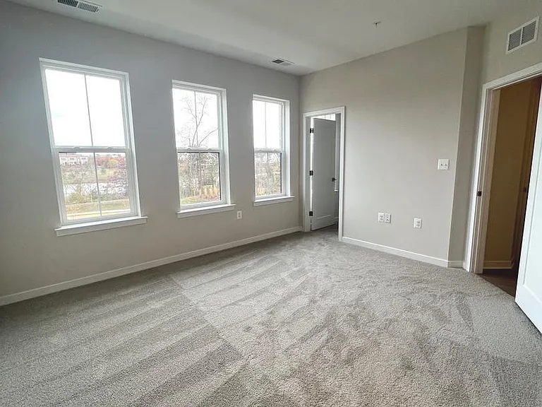 22782 Hanson Overlook Ter — Photo 25