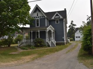 373 New York Ave, Hallstead, PA 18822