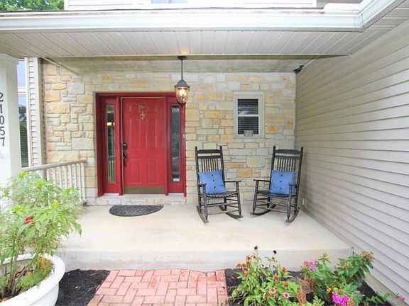 2nd image of 21057 Alpine Dr