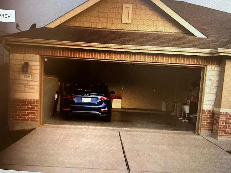 728 Olaf Dr — Photo 4