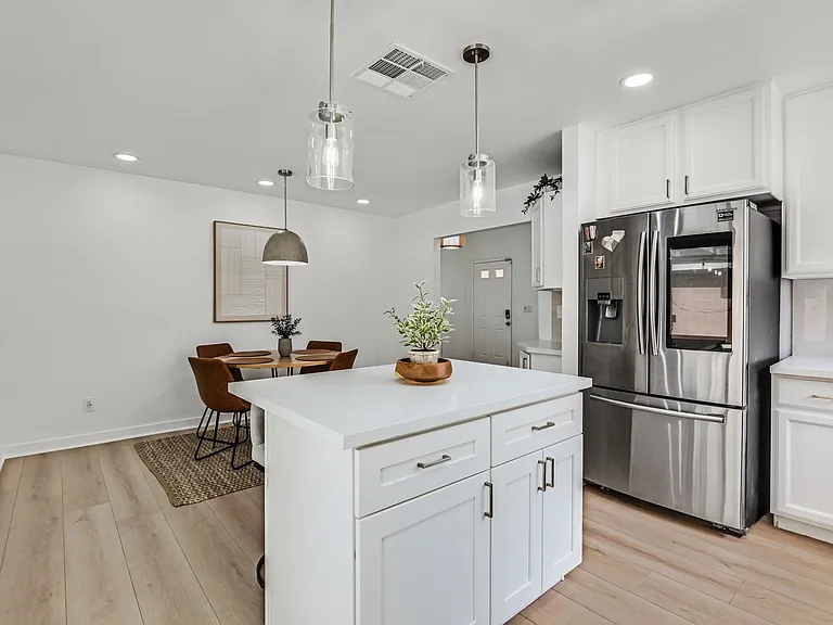 572 Macbrey Dr — Photo 20