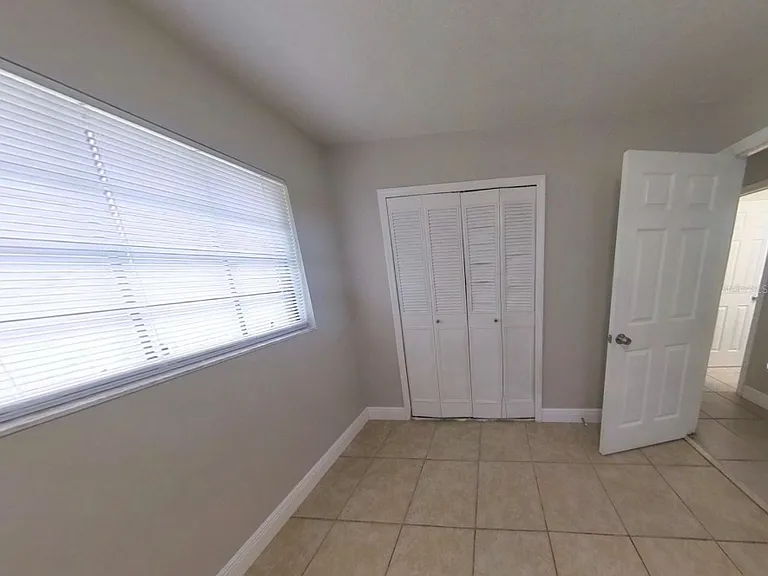 210 N Lone Oak Dr #1 — Photo 7
