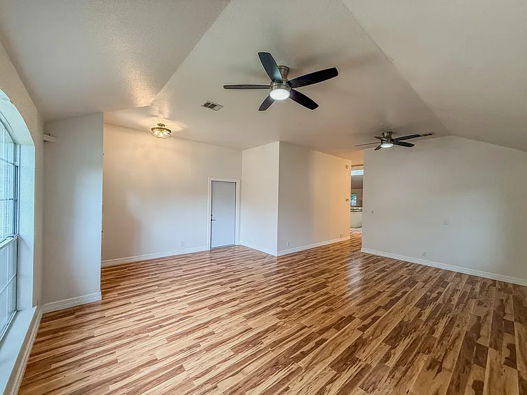 16908 Cactus Blossom Dr — Photo 4