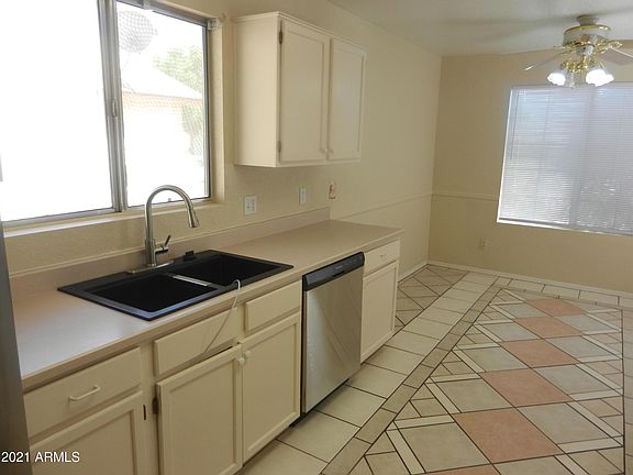 4th image of 14514 W Carlin Dr