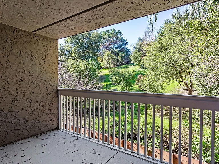675 Sharon Park Dr #223 — Photo 12