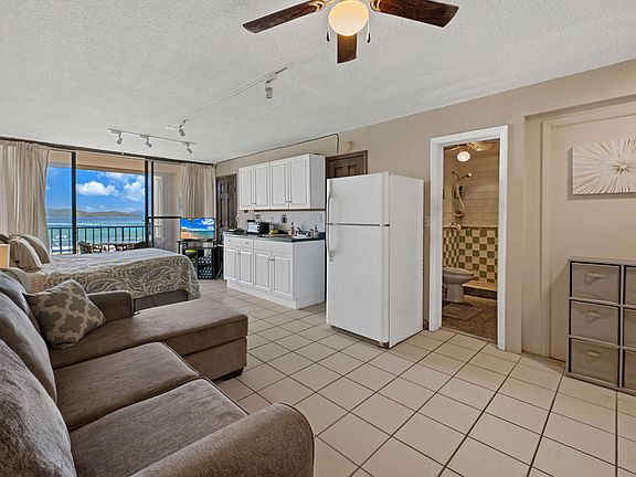 5th image of 123 & 124 Sapphire Hill Vlg