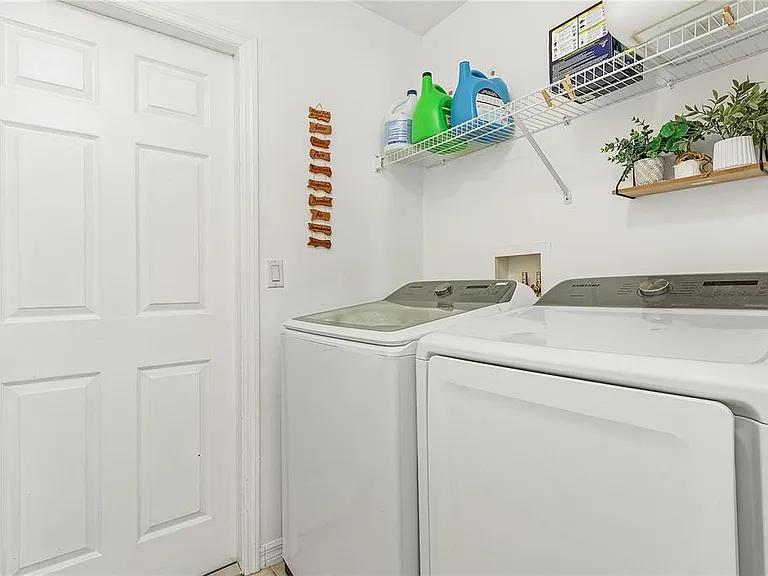 810 SW 10th Pl — Photo 16