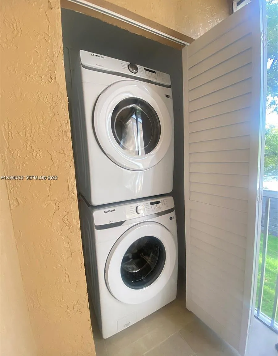 Verano At Miramar Condo — Photo 4