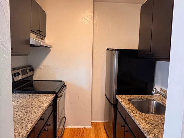 6 Pembroke St #3, Chelsea, MA 02150