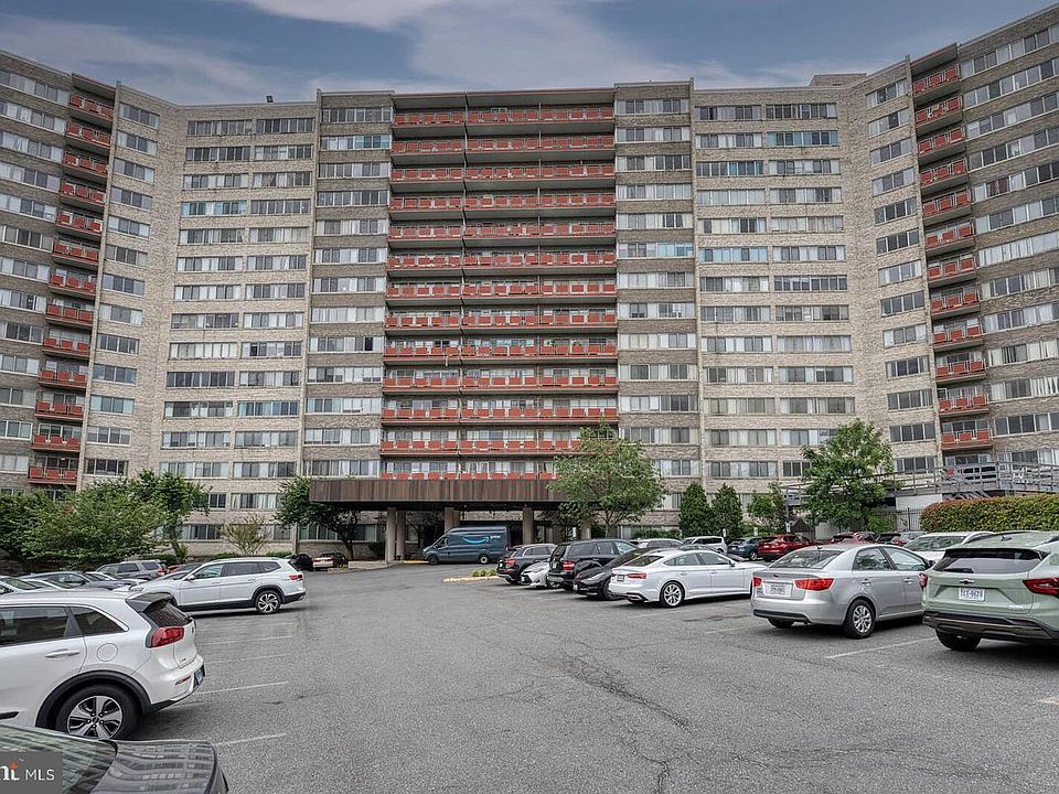 1st image of 5340 Holmes Run Pkwy Unit 804