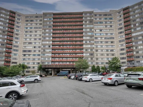 5340 Holmes Run Pkwy Unit 804, Alexandria, VA 22304