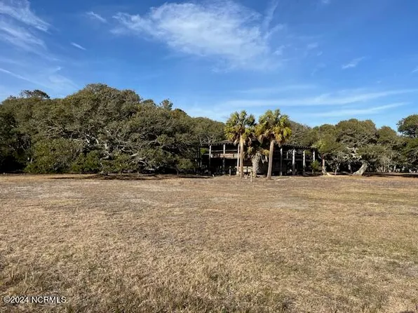 2 Windy Point Road SW, Supply, NC 28462