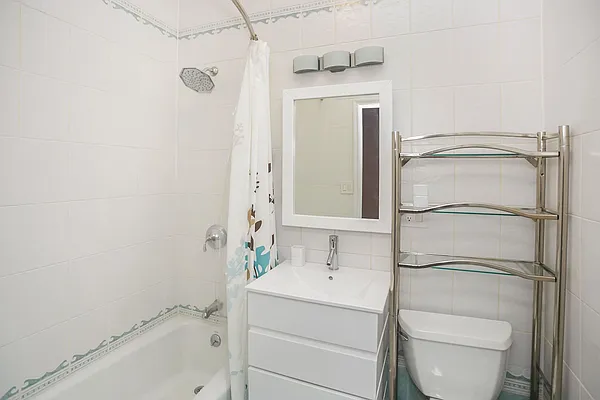 Sold by Remax Edge | media 15