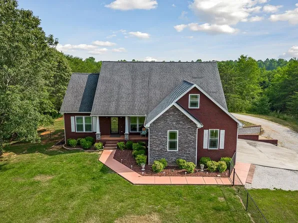 791 Farmer Rd, Quebeck, TN 38579