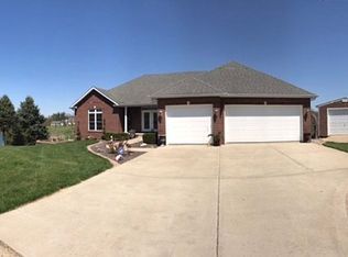 16504 Setter Ln, Petersburg, IL 62675