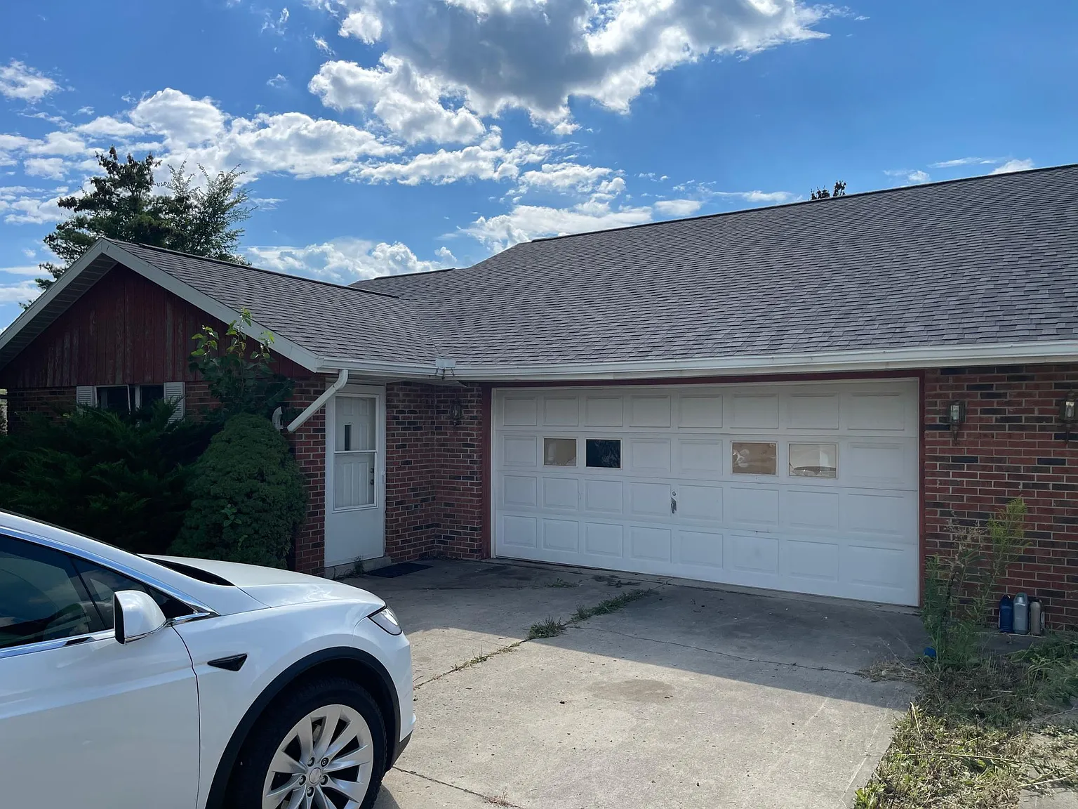 2411 Ridge Run Cir — Photo 2