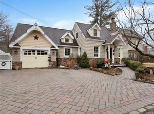 7 Clove Rd, Sloatsburg, NY 10974