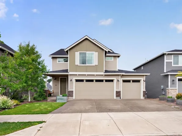 165 W Taylor Ct, Newberg, OR 97132