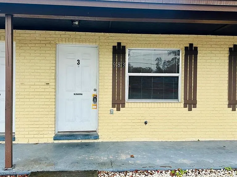 979 Berkley Rd #3 — Photo 1
