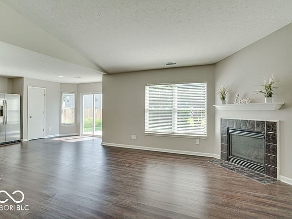 5th image of 11971 Chapelwood Ln