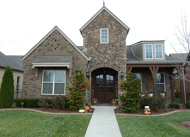 1st image of 1700 Noah Ln