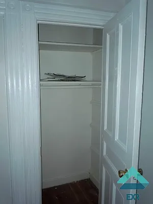 Rented by EXR | media 27